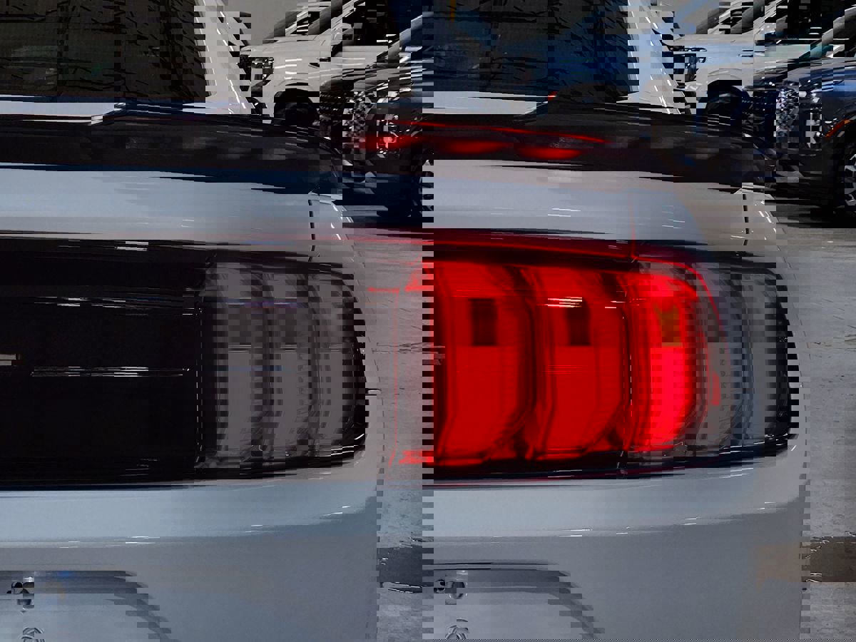 Used 2020 Ford Mustang GT image 23