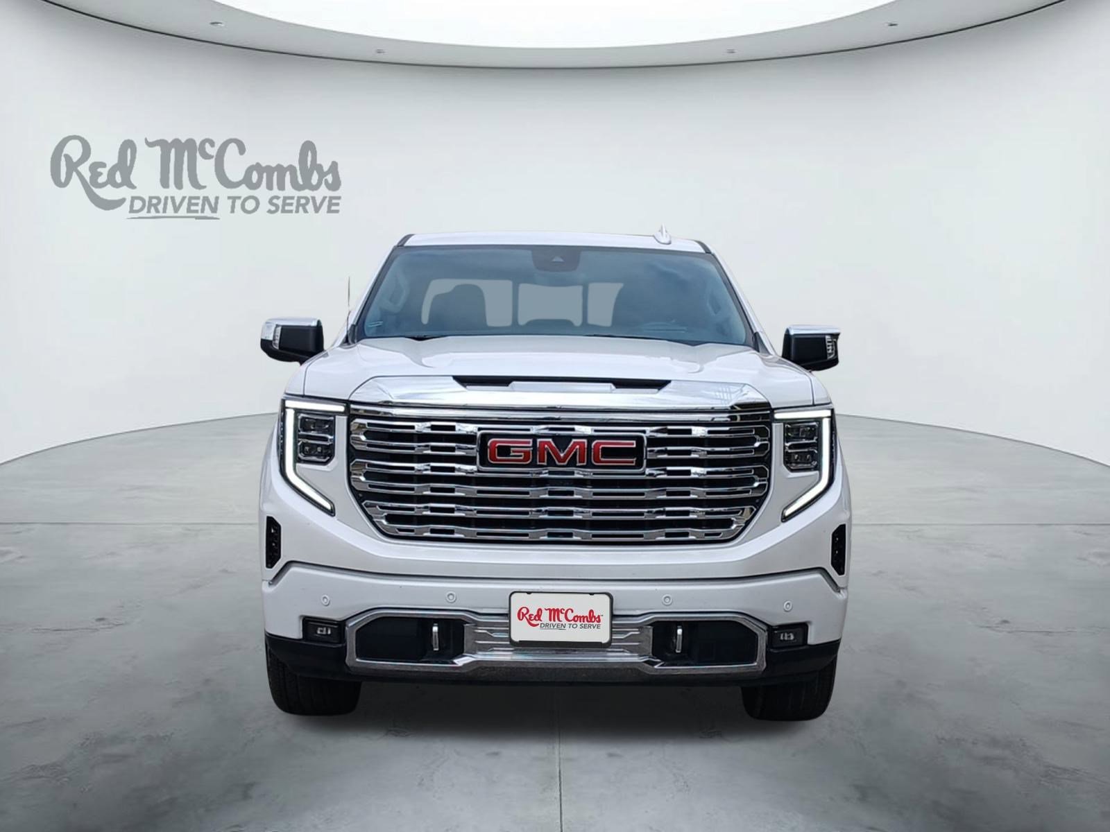 Used 2024 GMC Sierra 1500 Denali w/ Denali Reserve Package image 8