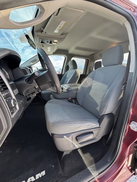 Used 2017 RAM 1500 Express w/ Express Value Package image 11