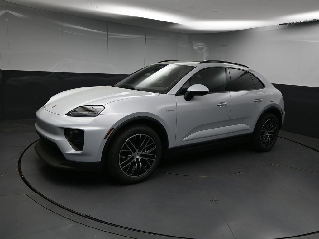 New 2026 Porsche Macan Electric RWD image 1