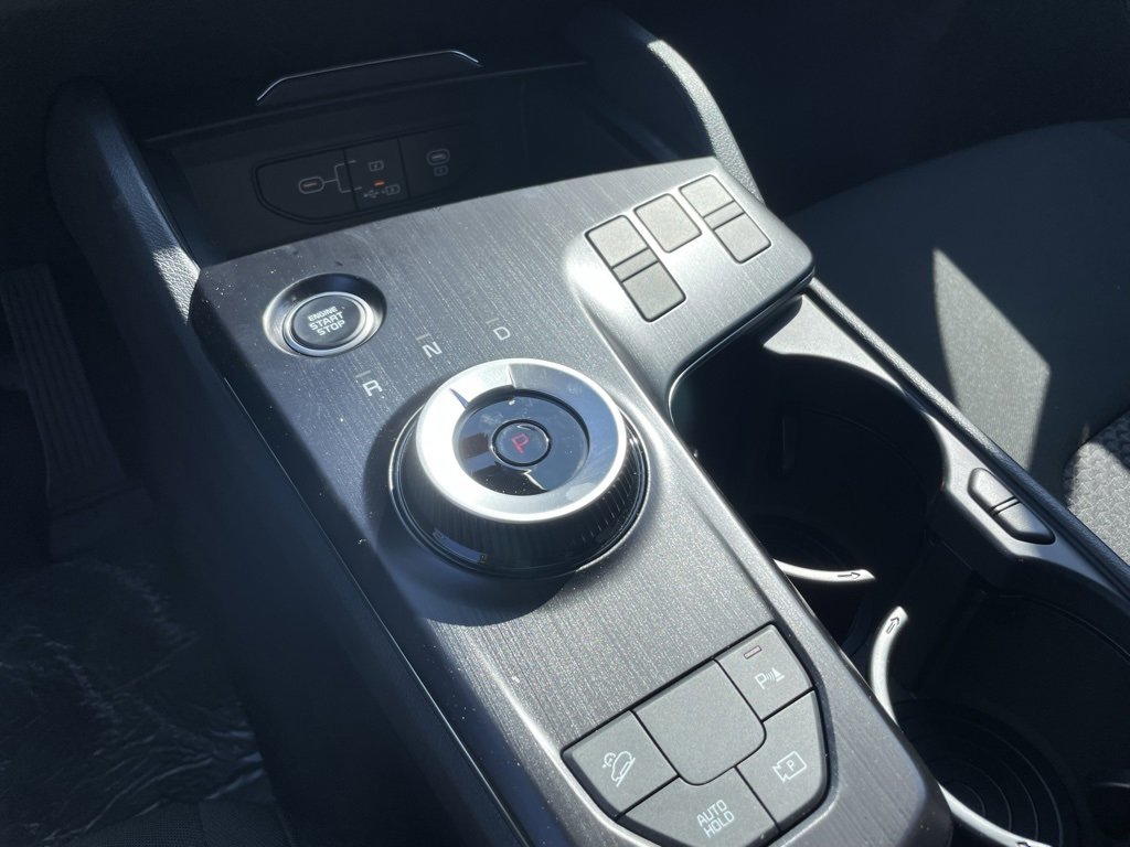 New 2026 Kia Sportage LX image 16