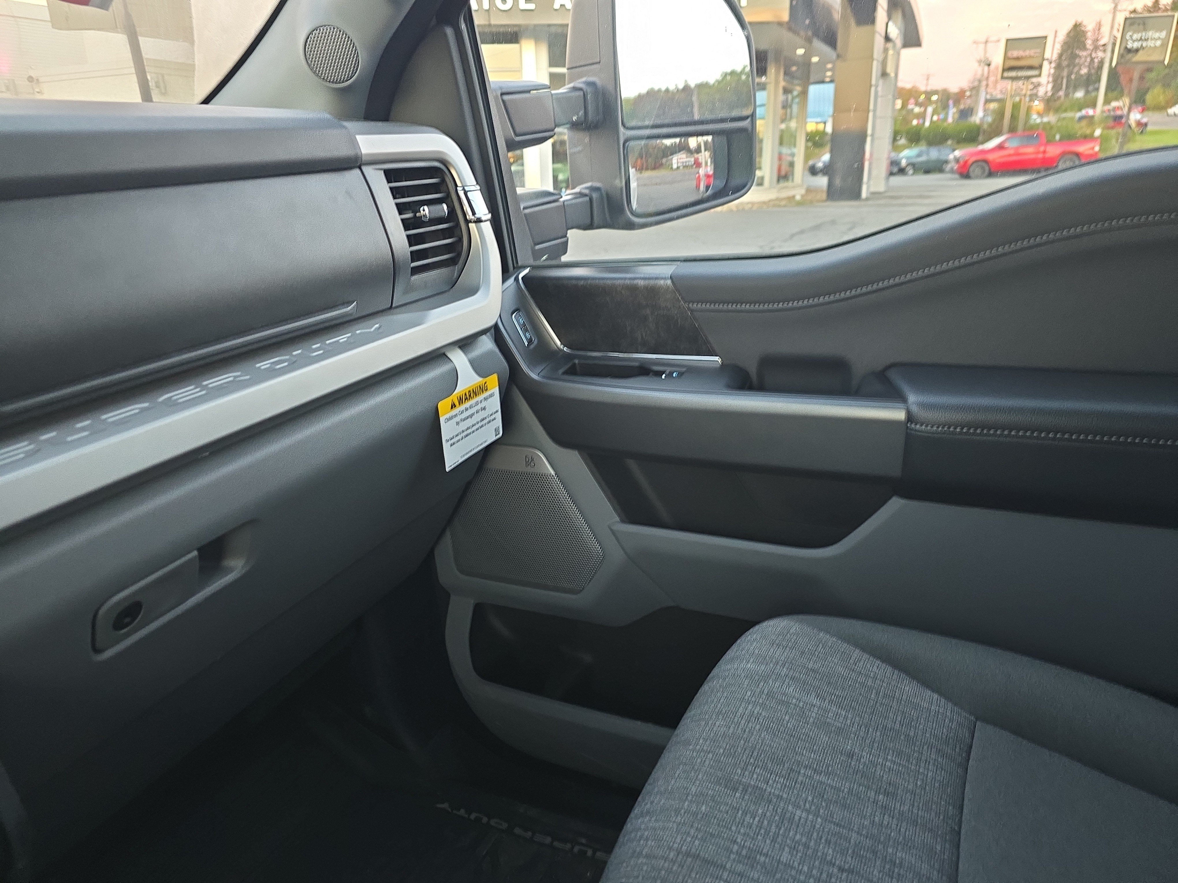 Used 2024 Ford F250 XLT w/ XLT Premium Package AWD/4WD image 40