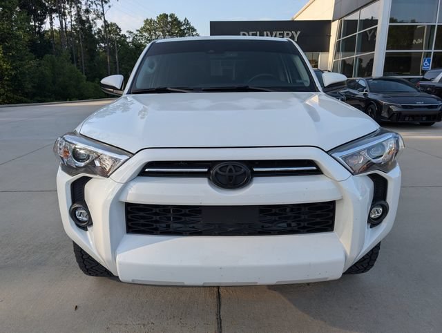 Used 2024 Toyota 4Runner SR5 RWD image 8