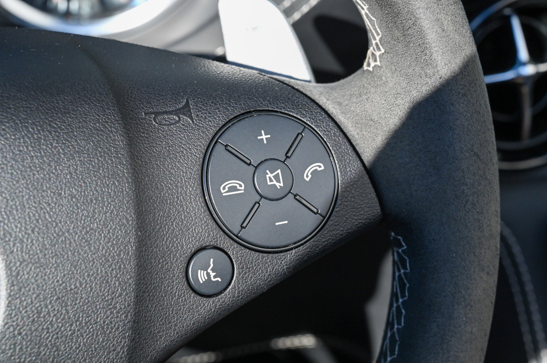 Used 2015 Mercedes-Benz SLS AMG GT Final Edition image 36