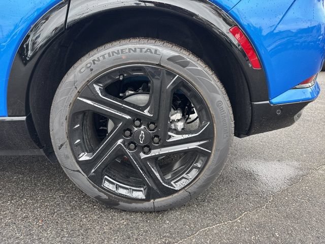 New 2025 Chevrolet Equinox EV RS w/ Active Safety Package 3 AWD/4WD image 8