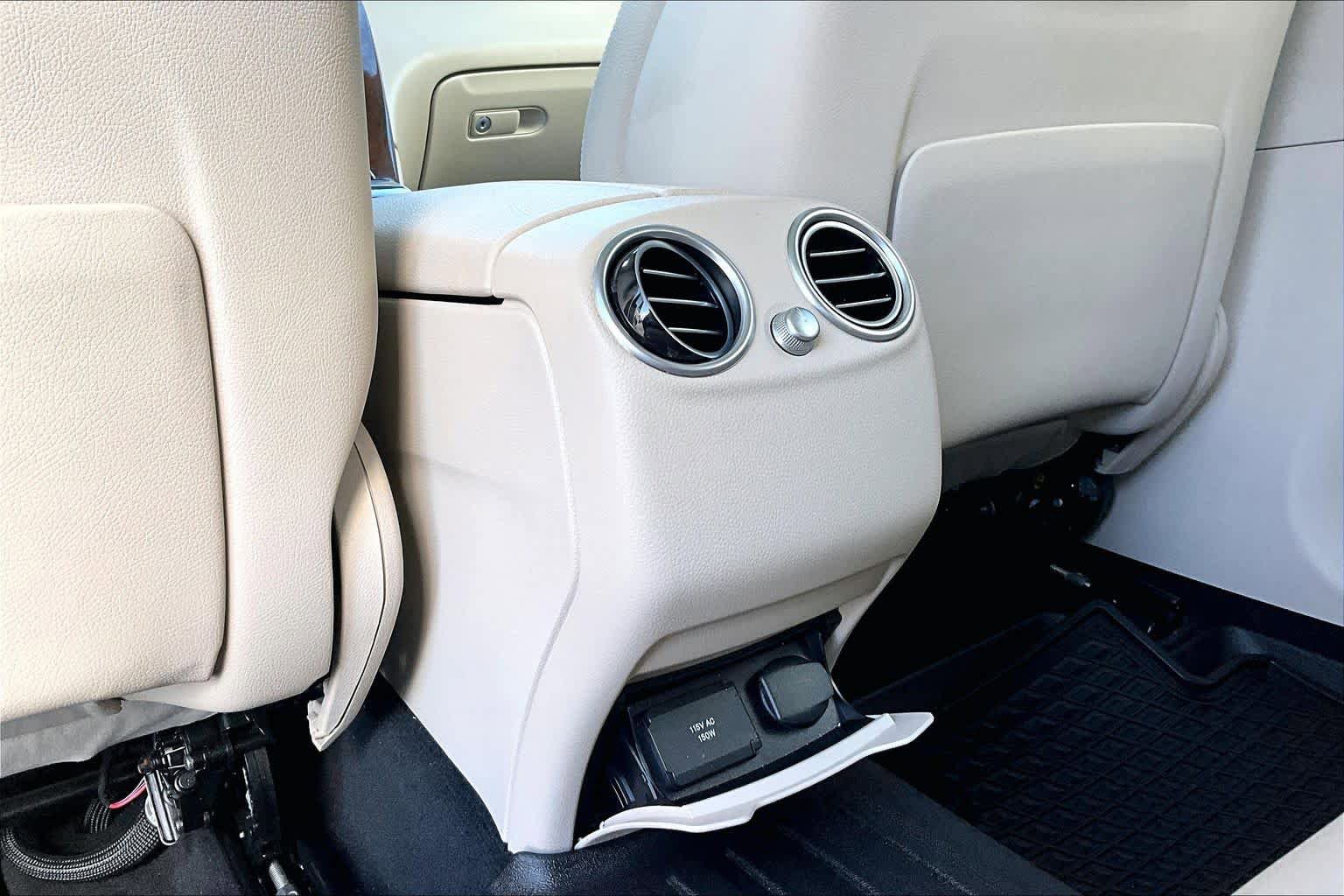 Used 2019 Mercedes-Benz GLC 300 4MATIC image 36