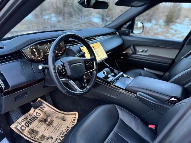 Used 2025 Land Rover Range Rover Sport SE image 10