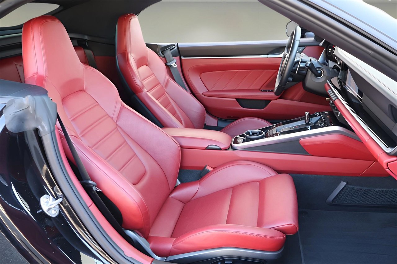 Used 2022 Porsche 911 Turbo S image 18