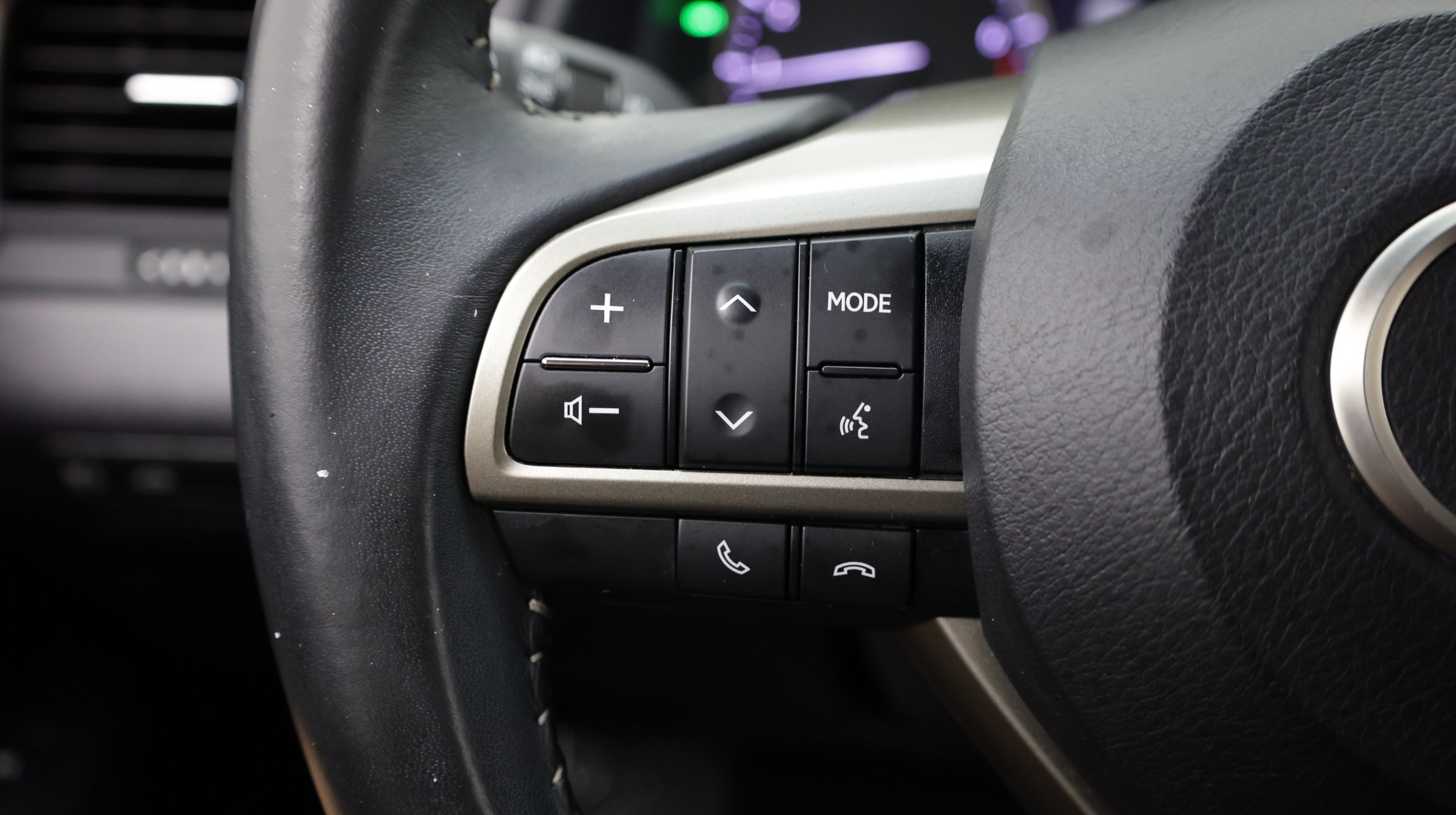 Used 2018 Lexus RX 350 FWD w/ Accessory Package image 24