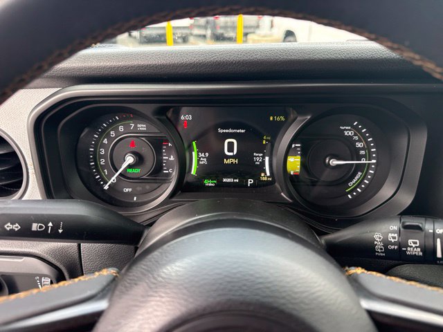 Used 2024 Jeep Wrangler Unlimited w/ Convenience Group AWD/4WD image 12