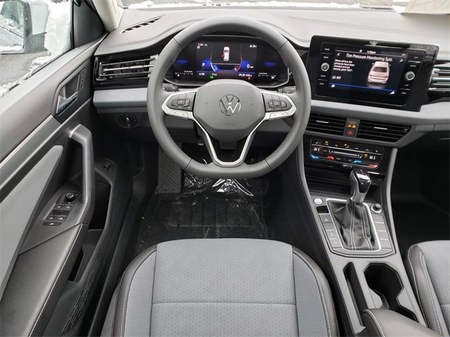 New 2026 Volkswagen Jetta SE image 10