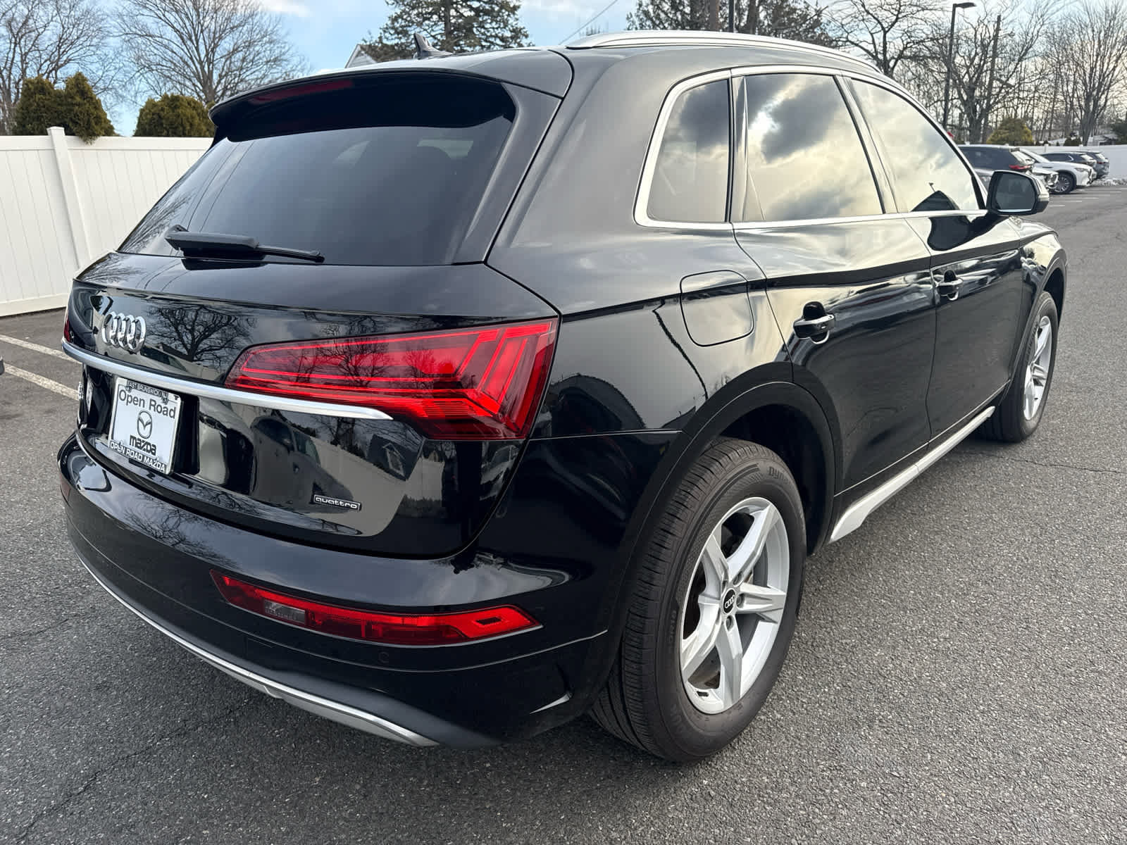 Used 2021 Audi Q5 Premium w/ Convenience Package image 5