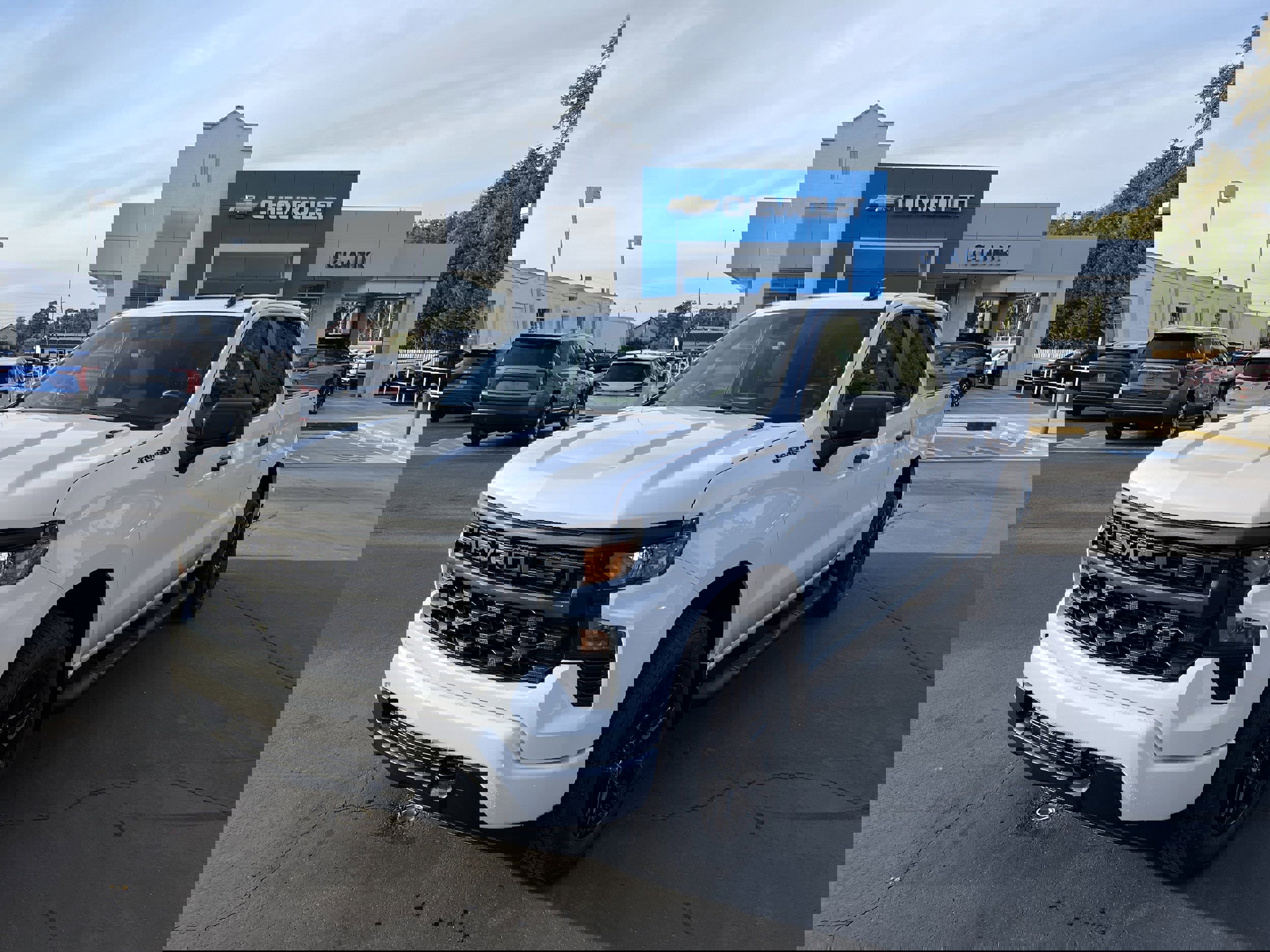 New 2026 Chevrolet Silverado 1500 Custom w/ Turbomax Blackout Package