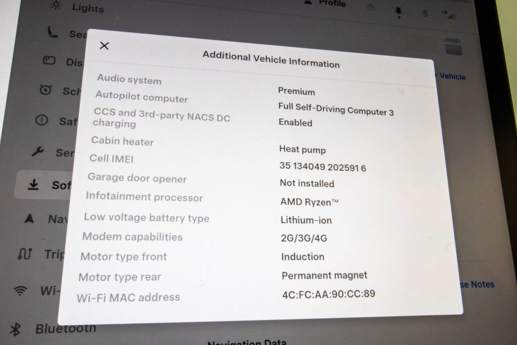 Used 2023 Tesla Model Y Long Range image 23