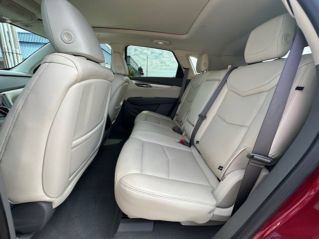 Used 2019 Cadillac XT5 Luxury FWD image 19