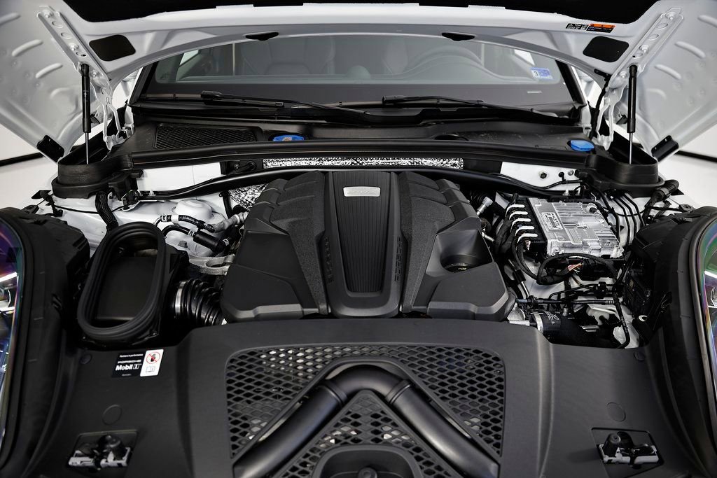 New 2026 Porsche Macan S image 34