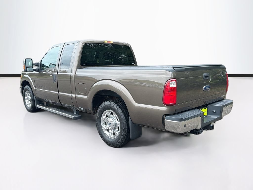 Used 2016 Ford F250 XLT w/ XLT Premium Package RWD image 7