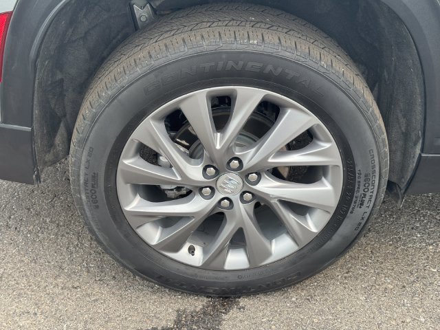 Used 2025 Buick Enclave Preferred AWD/4WD image 12