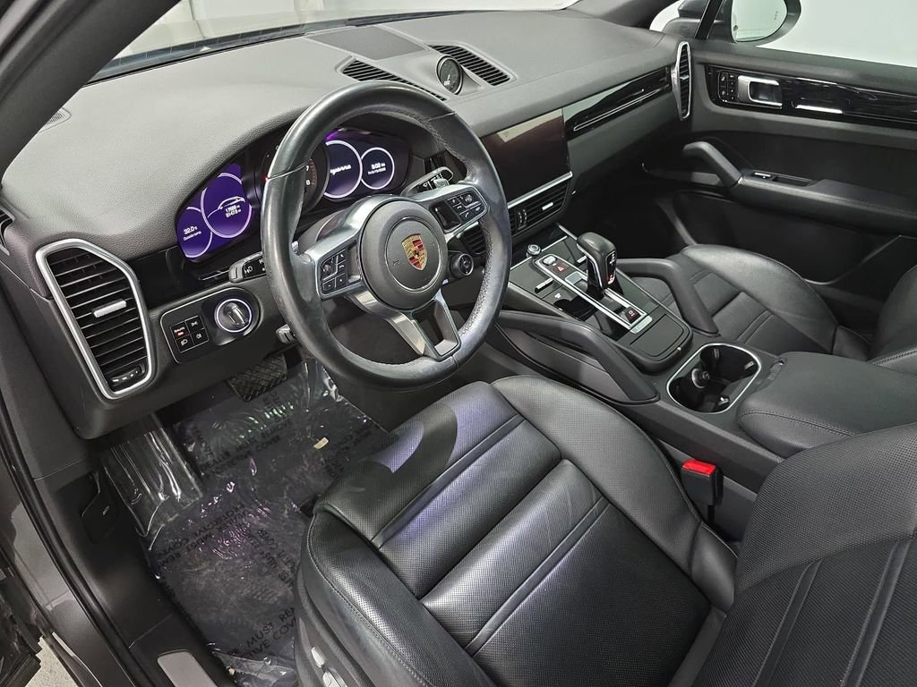 Certified 2021 Porsche Cayenne Coupe AWD/4WD image 4