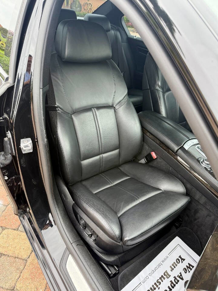 Used 2012 BMW 750Li image 24