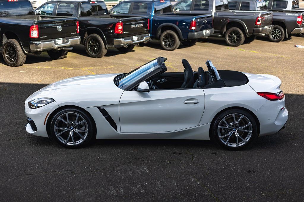 Used 2020 BMW Z4 sDrive30i w/ Convenience Package RWD image 13