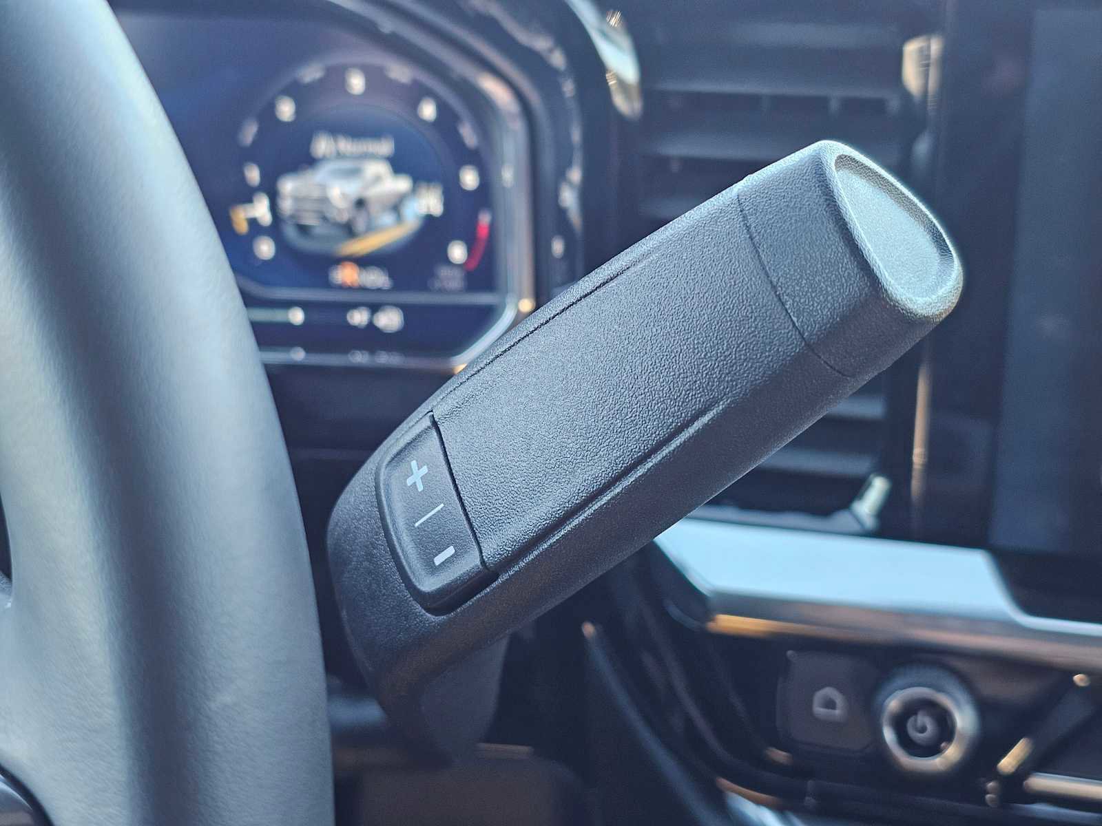 Used 2025 Chevrolet Silverado 3500 High Country w/ Technology Package image 31