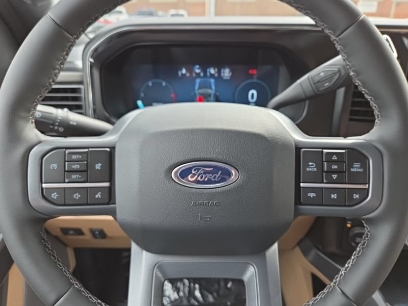 New 2026 Ford F450 Lariat w/ FX4 Off-Road Package AWD/4WD image 32