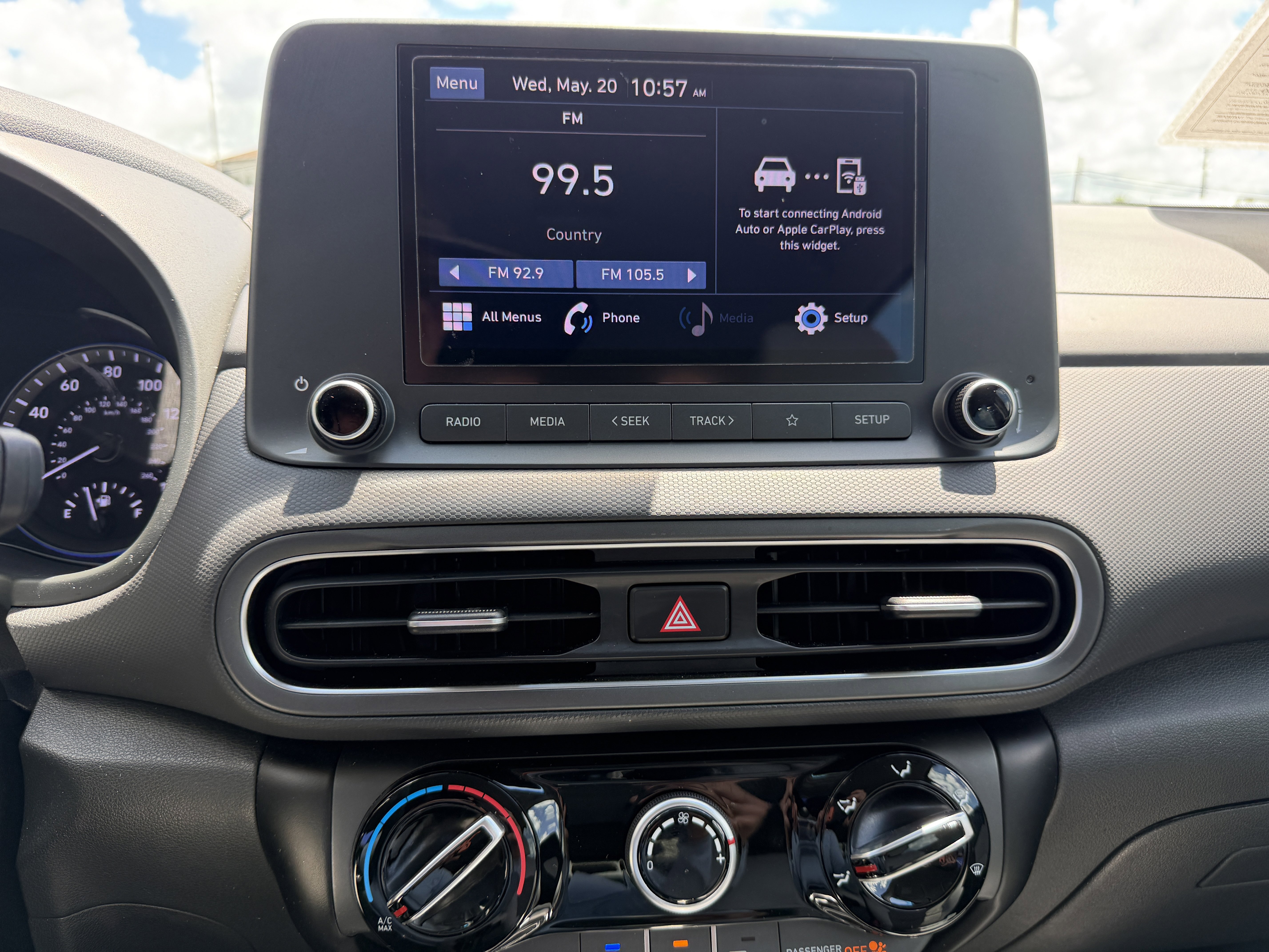 Used 2022 Hyundai Kona SE FWD image 18