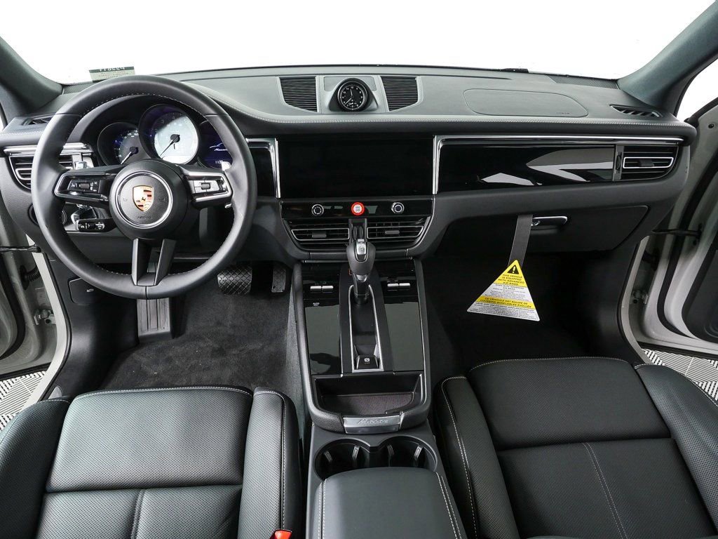 New 2026 Porsche Macan S image 20