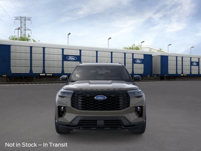 New 2026 Ford Explorer ST-Line w/ ST-Line Street Pack AWD/4WD image 6