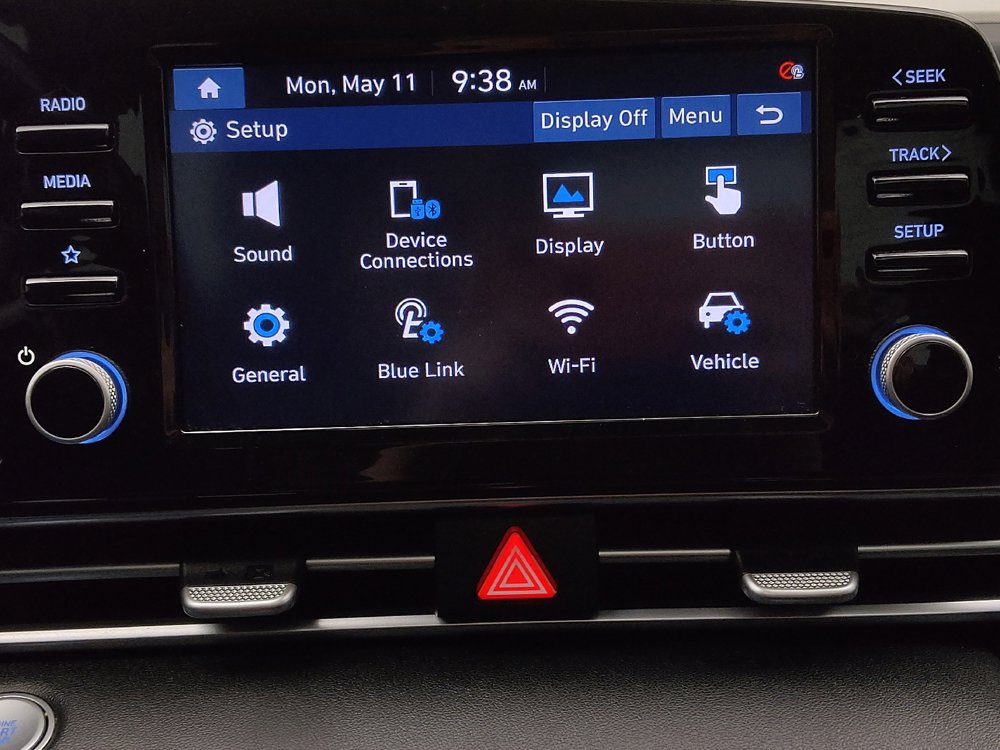 Used 2021 Hyundai Elantra SEL w/ Convenience + Premium Package FWD image 25