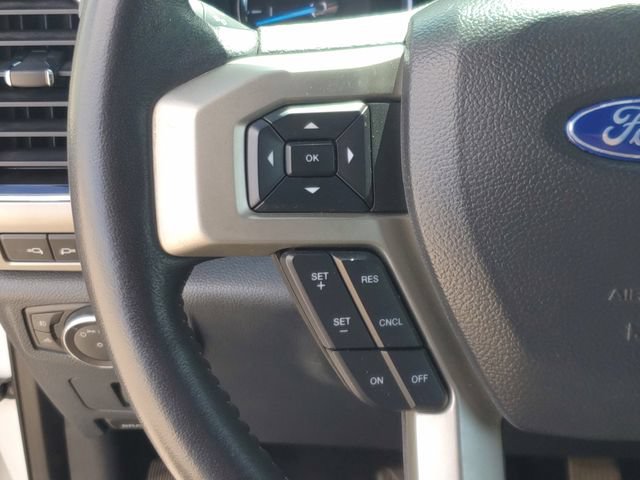 Used 2022 Ford F250 Lariat w/ Black Appearance Package AWD/4WD image 21