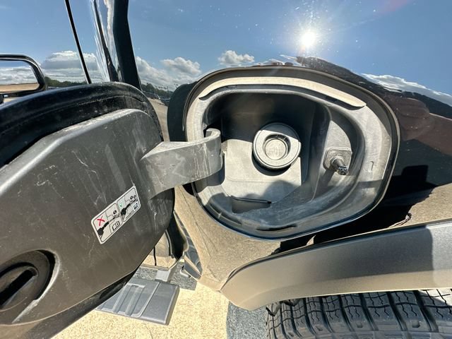 Used 2024 GMC Canyon AT4 AWD/4WD image 43