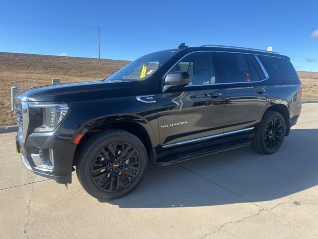 Used 2023 GMC Yukon SLT image 7