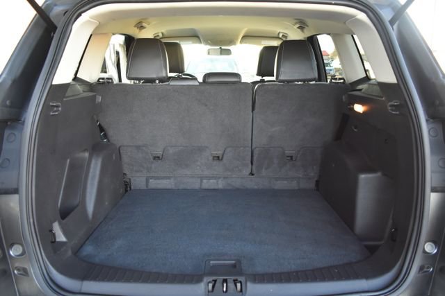 Used 2017 Ford Escape SE w/ SE Sport Appearance Package image 32