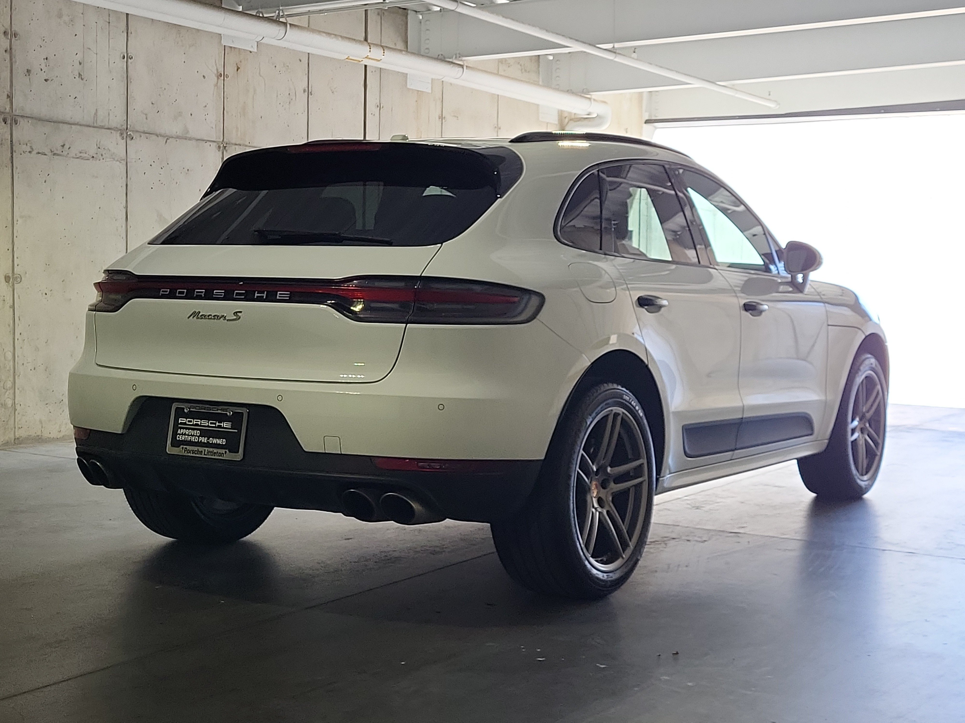 Certified 2019 Porsche Macan S AWD/4WD image 12