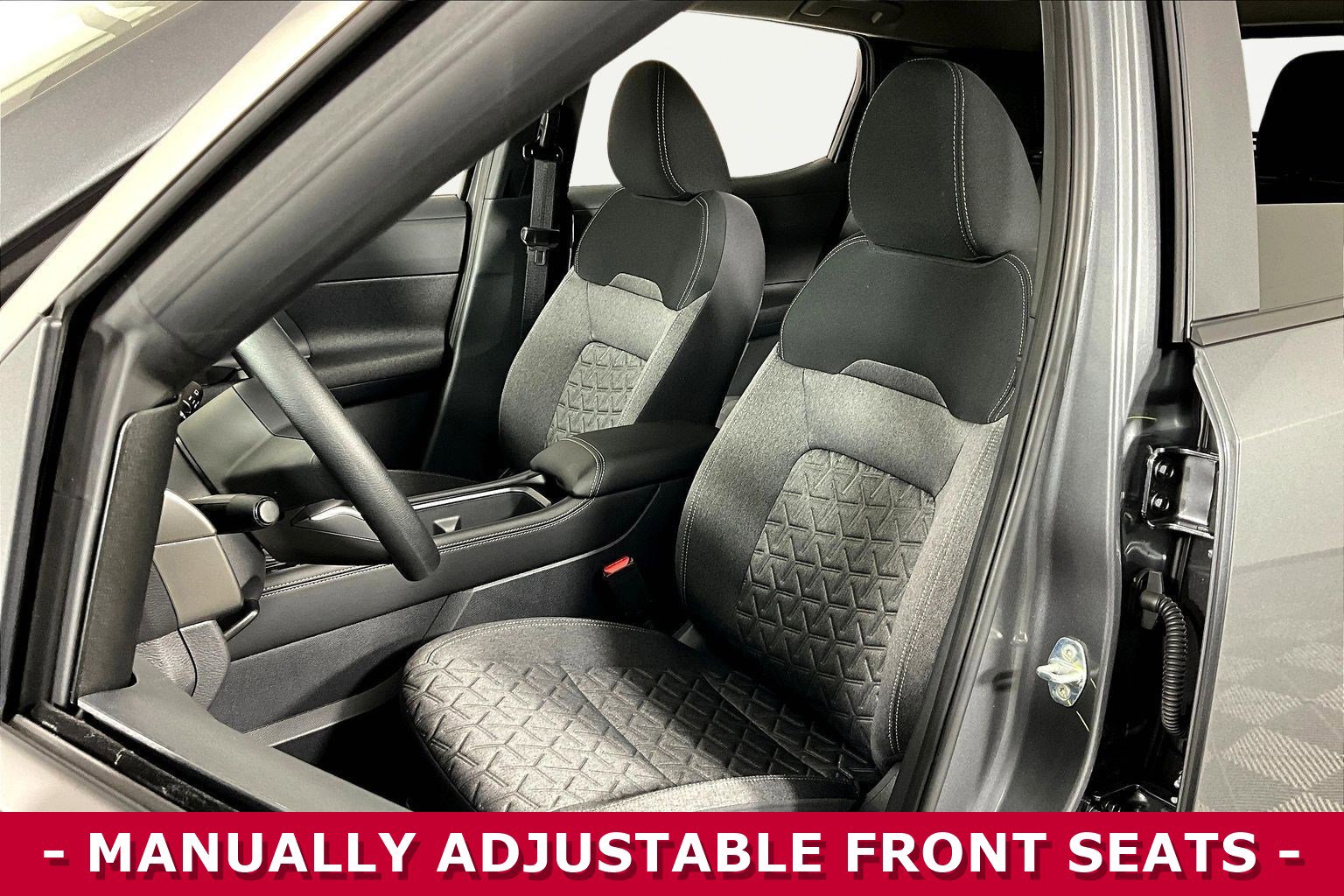 Certified 2025 Nissan Kicks SV w/ SV Premium Package image 22