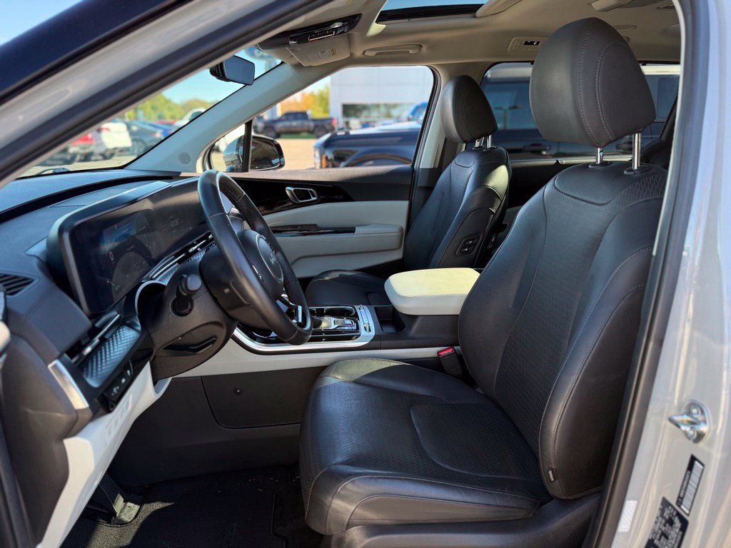 Used 2024 Kia Carnival SX Prestige FWD image 13