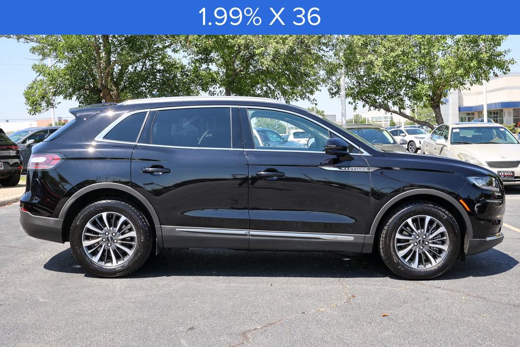 Certified 2023 Lincoln Nautilus AWD w/ Premium Package image 29