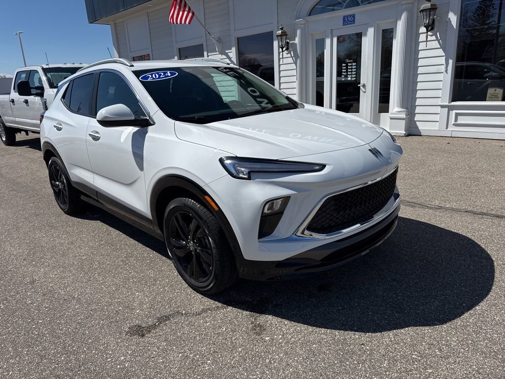 Certified 2024 Buick Encore GX Sport Touring image 3