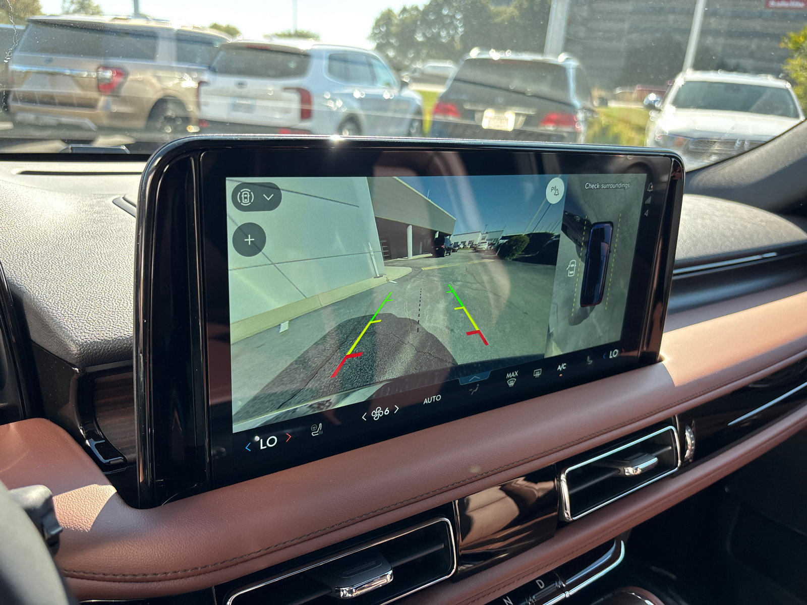 New 2027 Lincoln Aviator Reserve w/ Jet Appearance Package AWD/4WD image 20