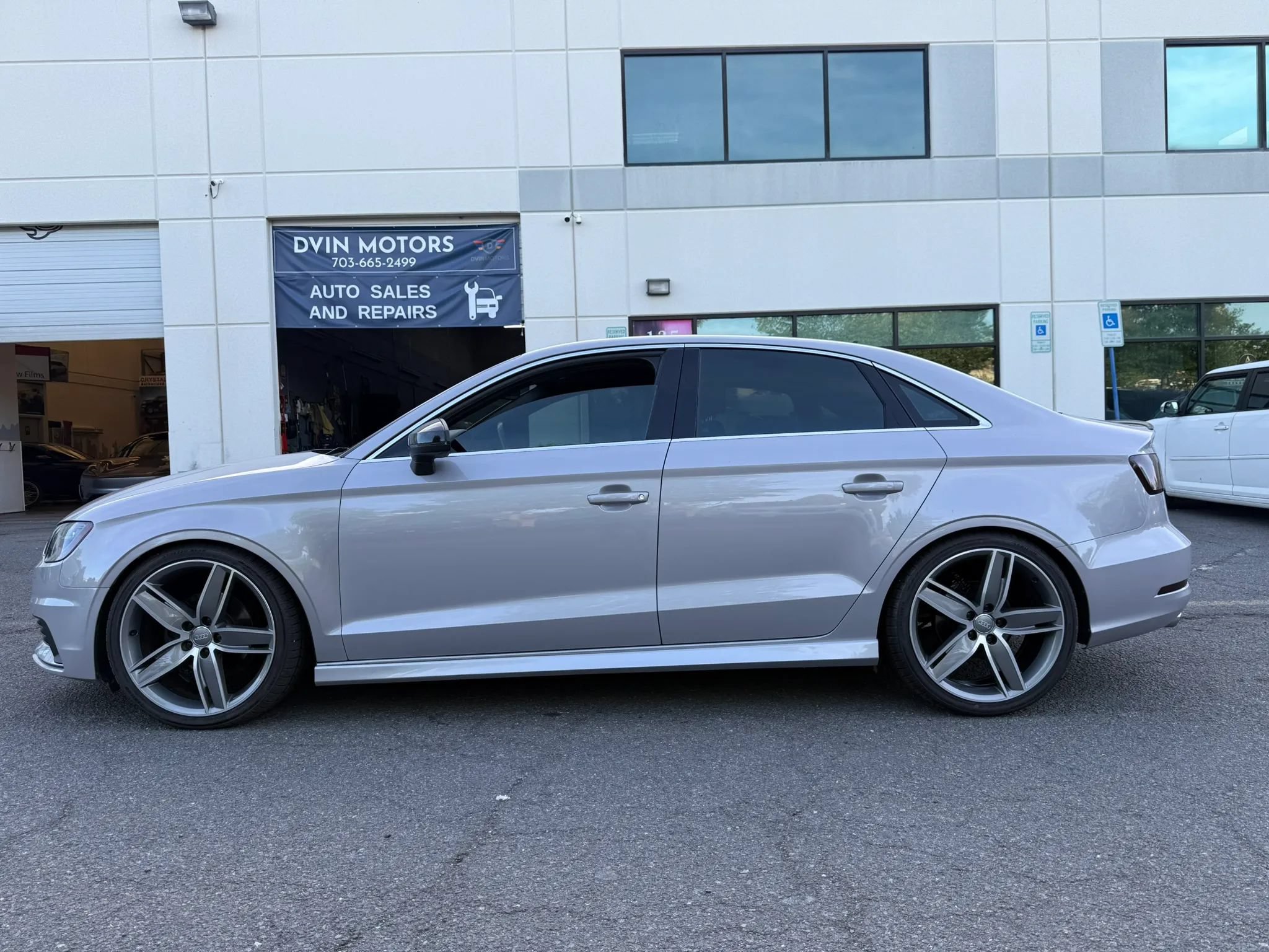 Used 2015 Audi A3 TDI Premium w/ Cold Weather Package FWD image 10