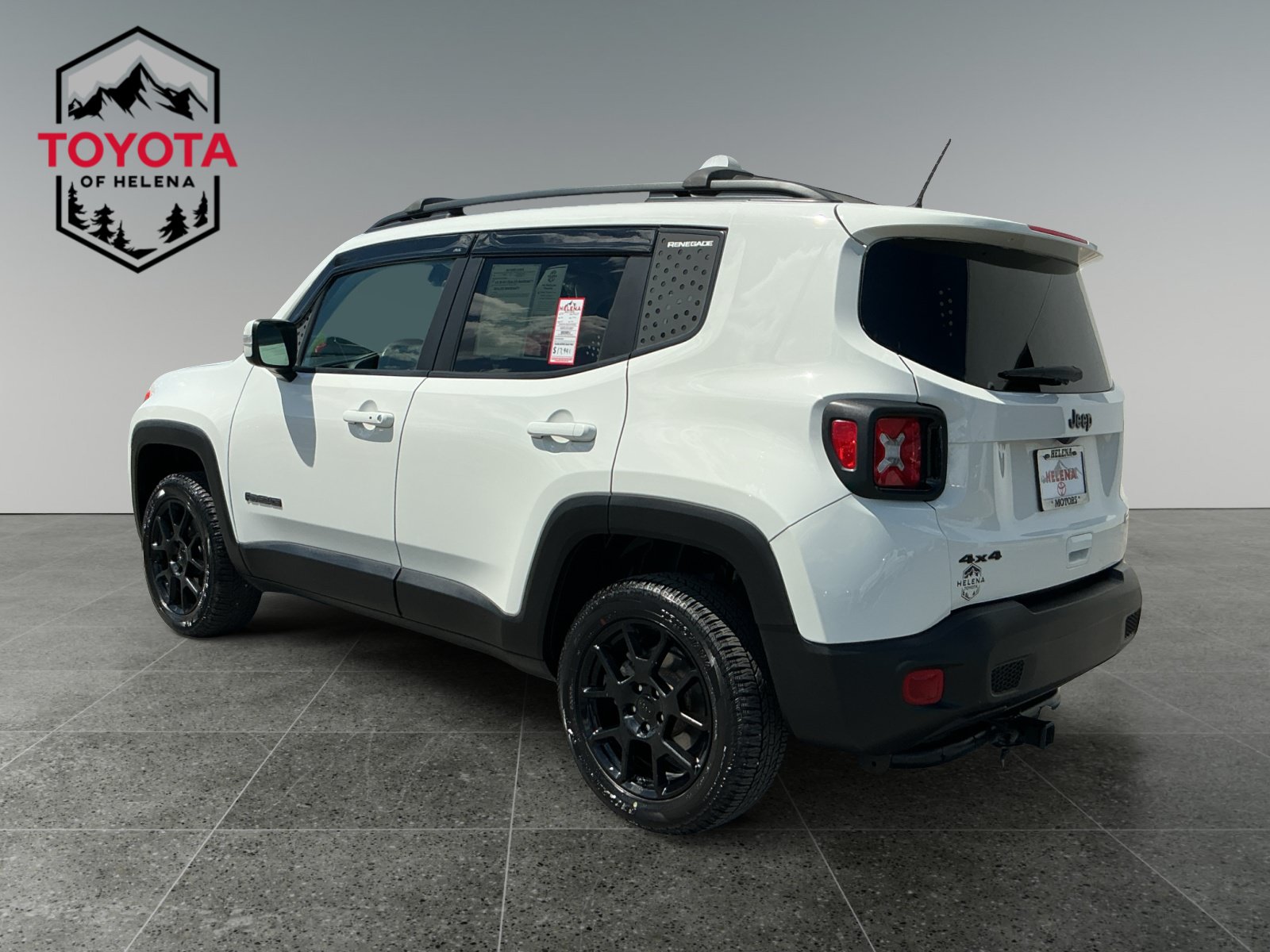Used 2019 Jeep Renegade Altitude w/ Quick Order Package 2XM AWD/4WD image 3