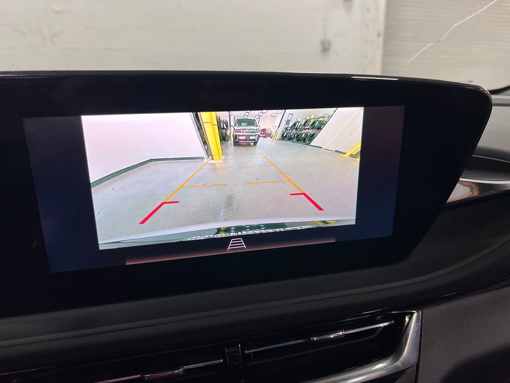 Used 2024 Buick Envista Sport Touring w/ Convenience I Package FWD image 22