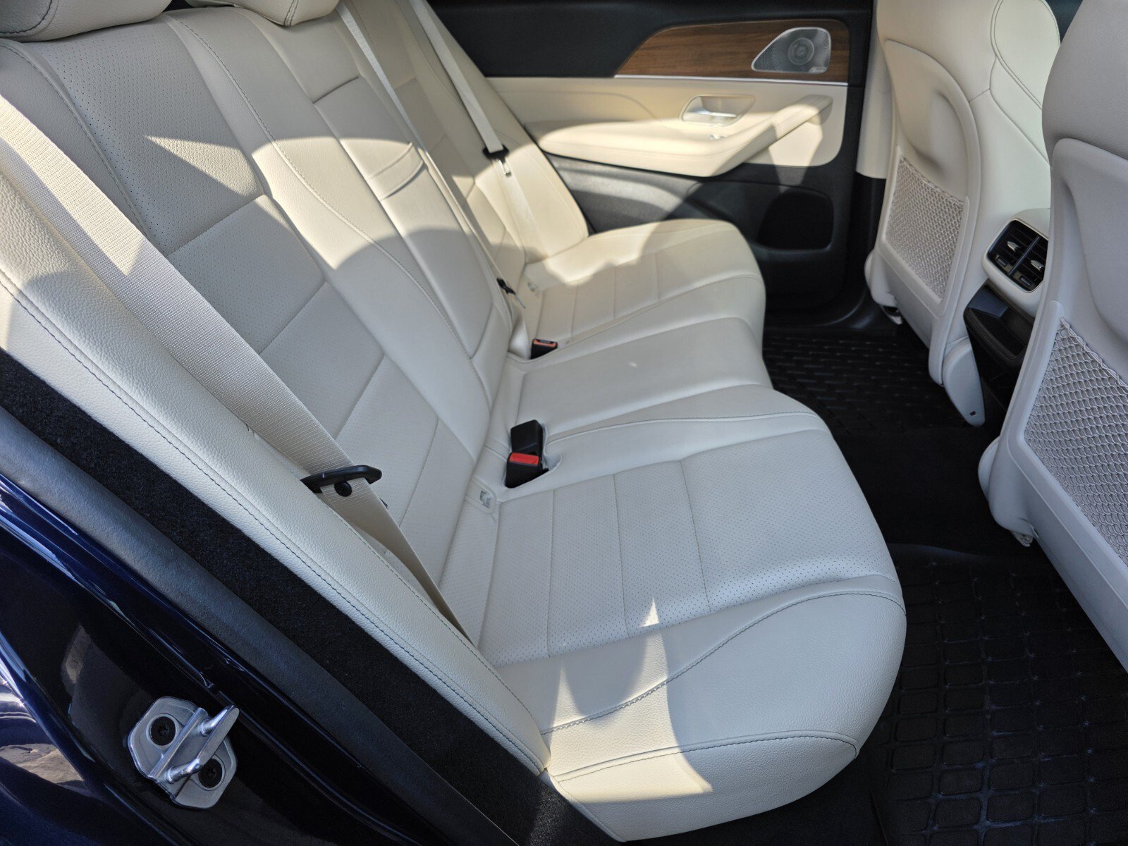 Used 2022 Mercedes-Benz GLE 350 4MATIC image 5