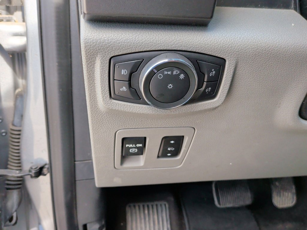 Used 2020 Ford F150 XLT w/ Equipment Group 302A Luxury RWD image 15