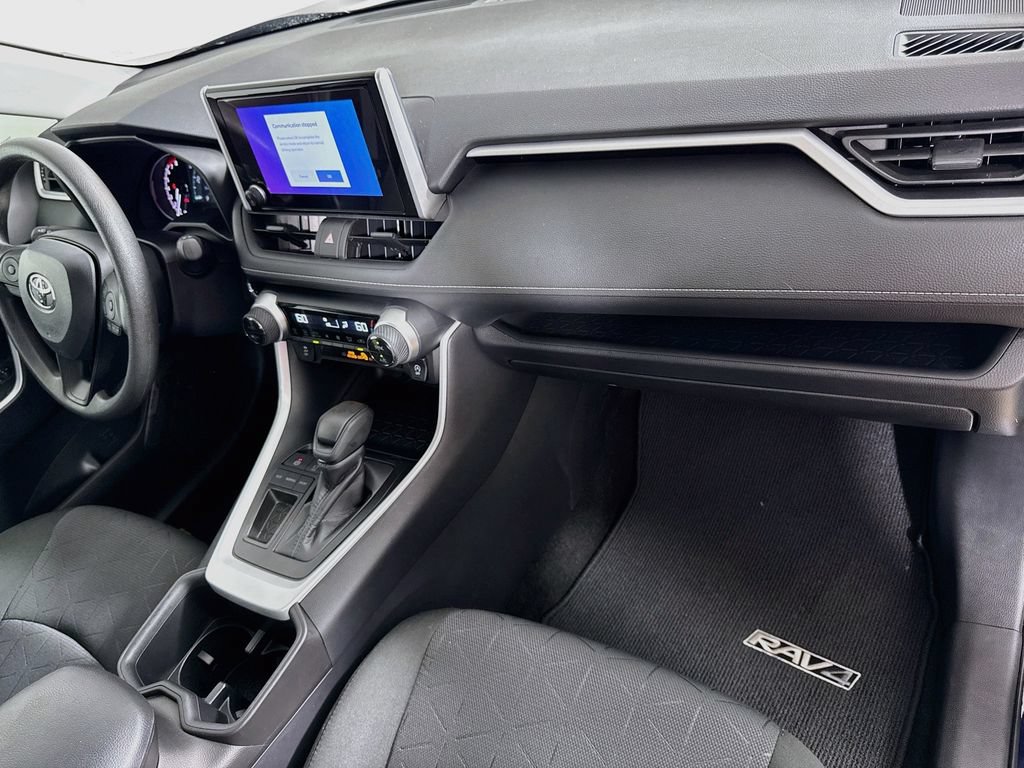 Certified 2025 Toyota RAV4 XLE w/ Convenience Package FWD image 30