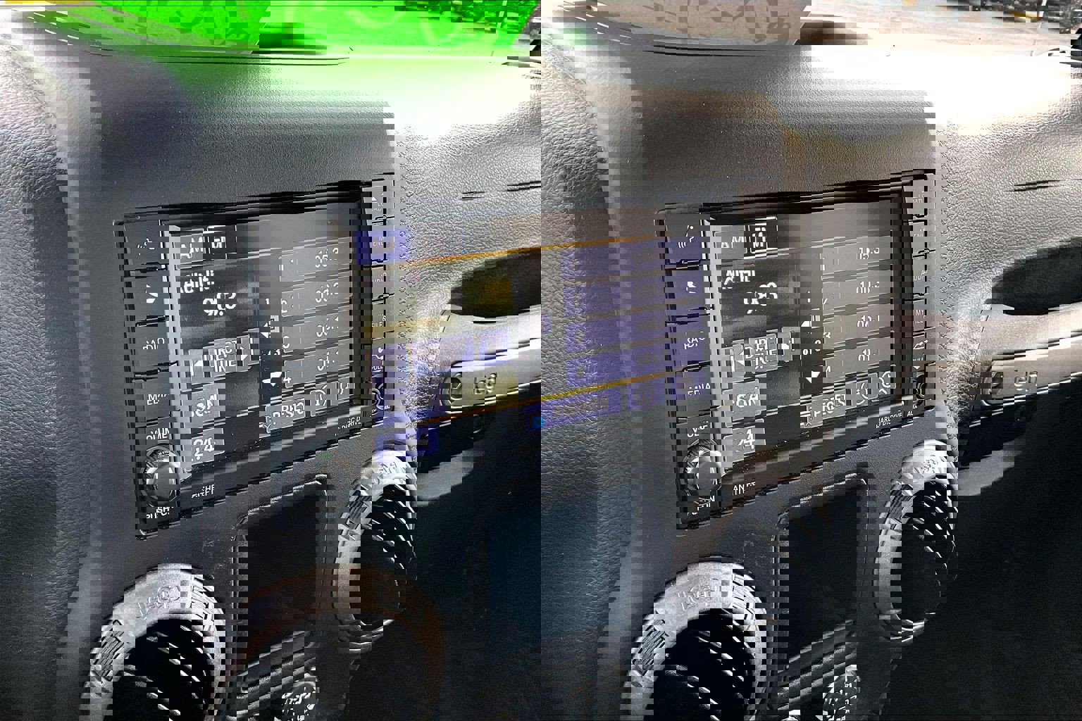 Used 2018 Jeep Wrangler Unlimited Sport w/ Connectivity Group image 21