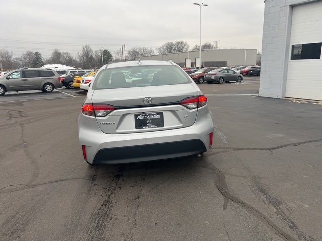 Used 2024 Toyota Corolla LE image 10