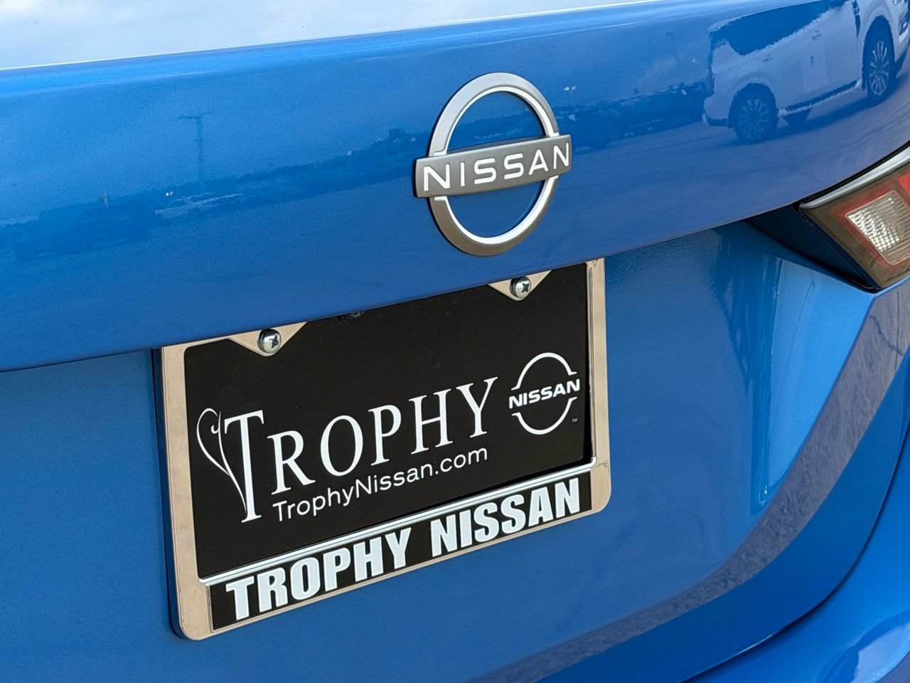 Certified 2024 Nissan Sentra SV FWD image 9